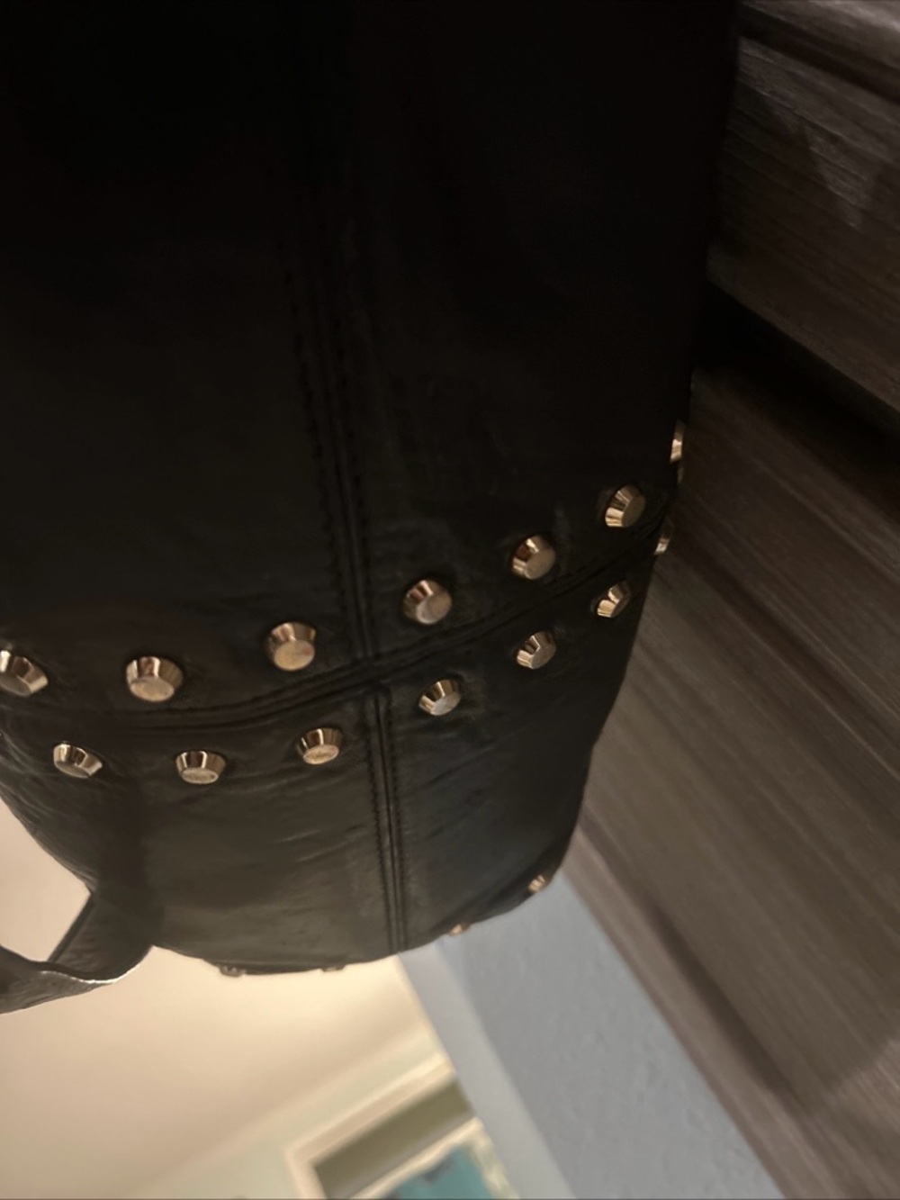 Michael Kors Uptown Astor Hobo in black leather w/gold studs retail $450 - Picture 5 of 7
